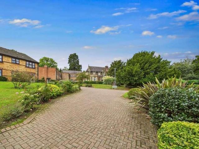 Flat for sale in Old Wharf, City Of Leicester