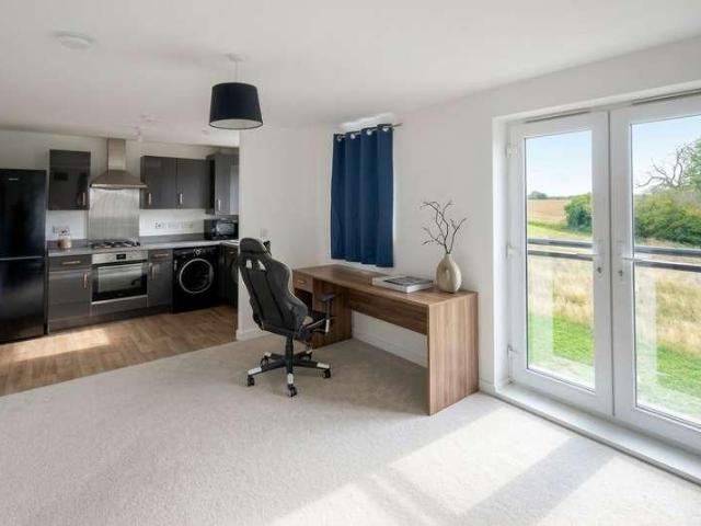 Flat for sale in Hadleigh, Babergh