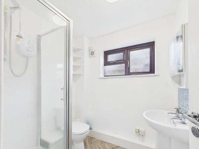Flat for sale in Sutton Coldfield, West Midlands