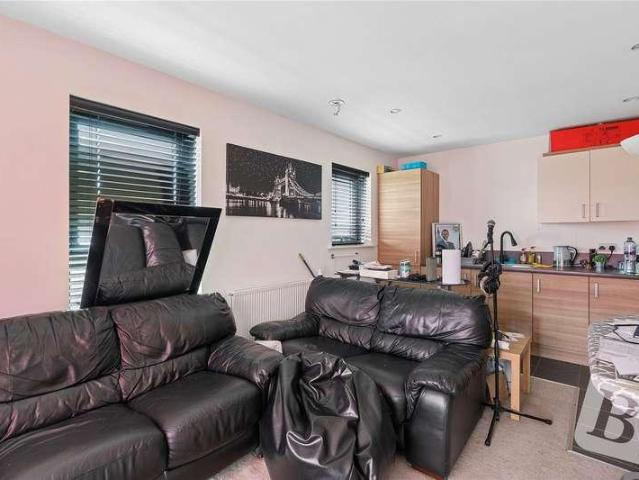 Flat for sale in Greater London