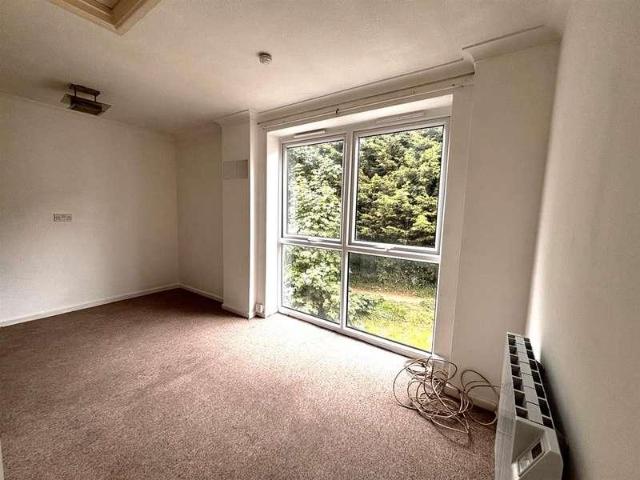 Flat for sale in Swanage, East Dorset