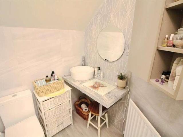 Flat for sale in Woodlesford, West Yorkshire
