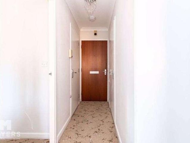 Flat for sale in Purewell, Christchurch