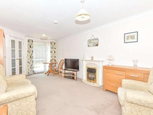 Flat for sale in Spring Vale, Hampshire
