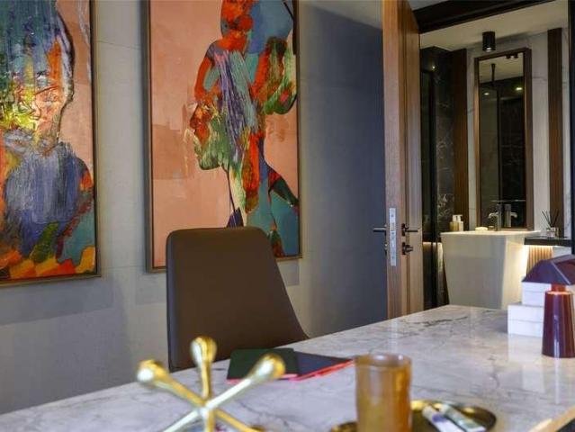 Flat for sale in St. George in the East, Wapping