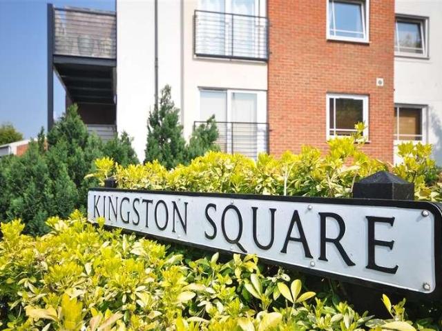 Flat for sale in Pachesham Park, Surrey
