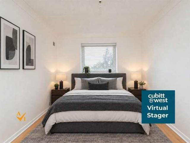 Flat for sale in Redhill, Reigate and Banstead