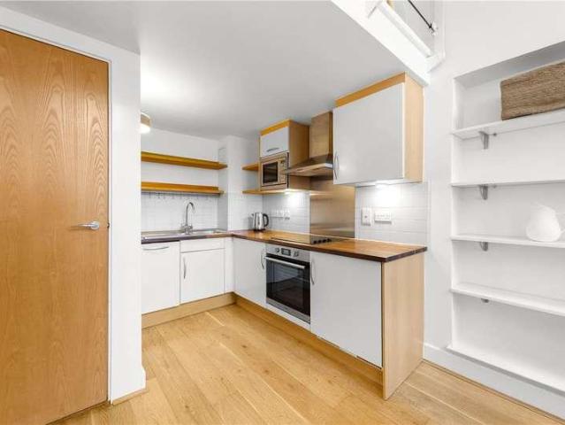 Flat for sale in London Borough of Camden, Greater London