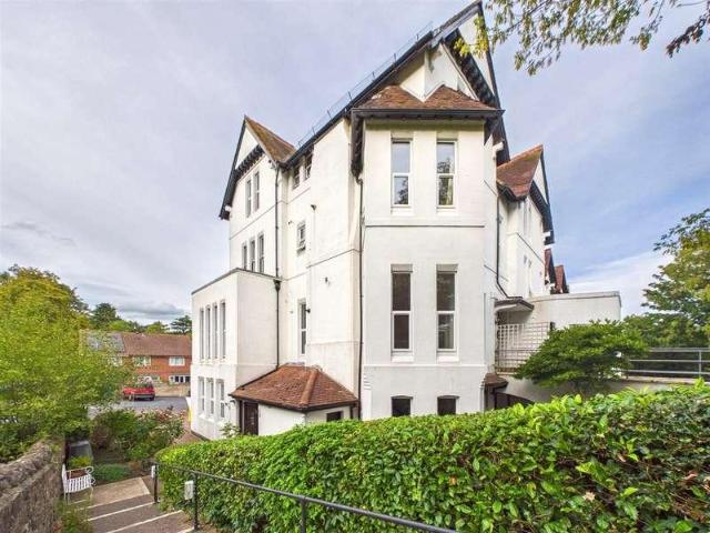 Flat for sale in North Malvern, Malvern Hills