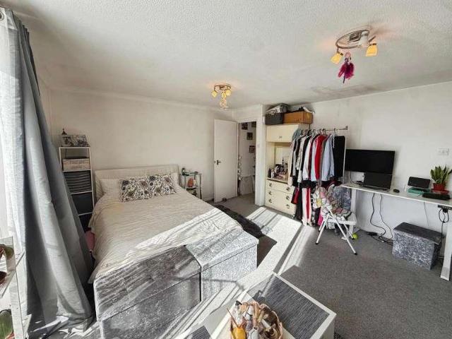 Flat for sale in New Langford, Cherwell