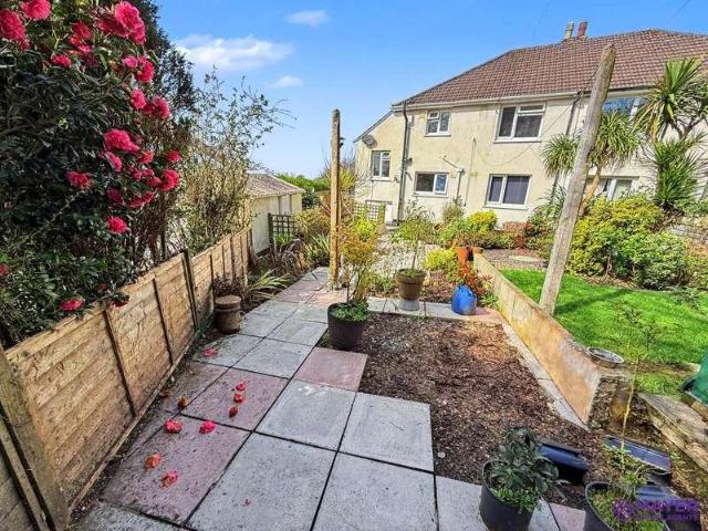 Flat for sale in Mount Wise