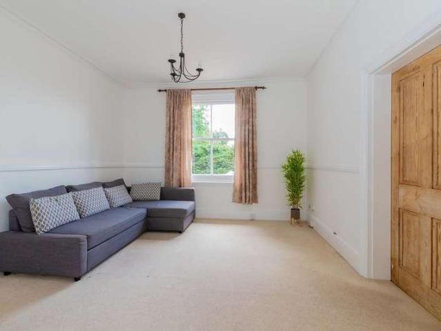 Flat for sale in Windsor, Fishery