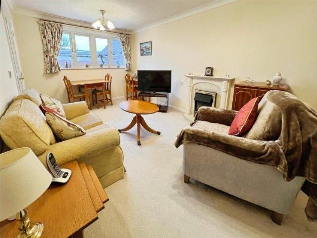 Flat for sale in Frankwell, Shropshire