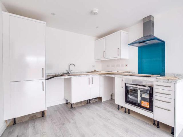 Flat for sale in Smethwick, Bleakhouse