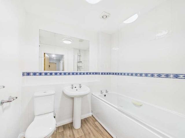 Flat for sale in Newtown, Wyre Forest