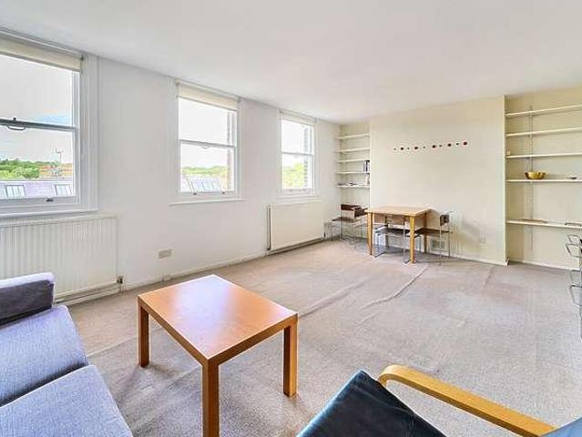 Flat for sale in Belsize Park, Greater London