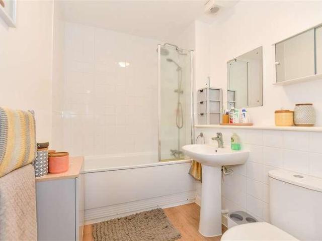 Flat for sale in Chichester, Littlecote