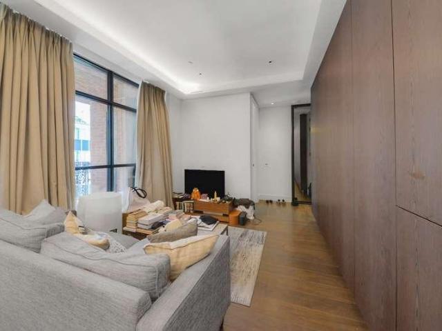 Flat for sale in Westminster, Victoria