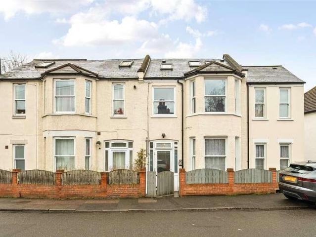 Flat for sale in London Borough of Merton, Greater London