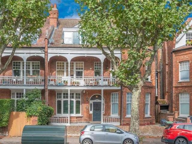 Flat for sale in London Borough of Haringey, Greater London