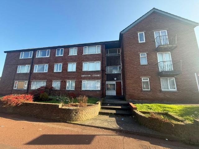 Flat for sale in Tyne And Wear
