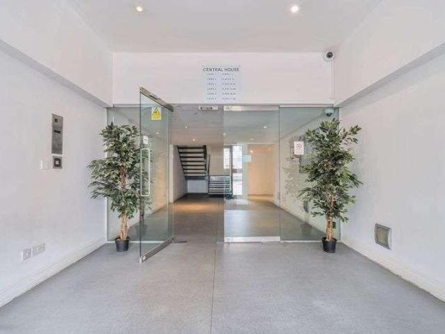 Flat for sale in Greater London