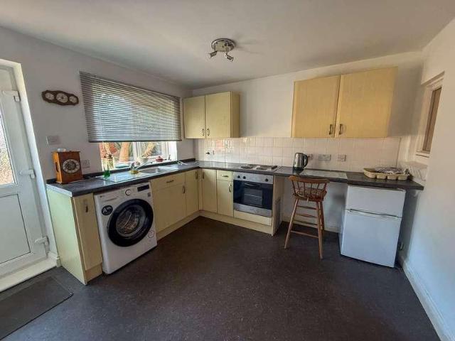 Flat for sale in Chelston, Torquay