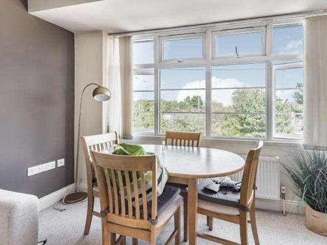 Flat for sale in The Slade, Oxfordshire