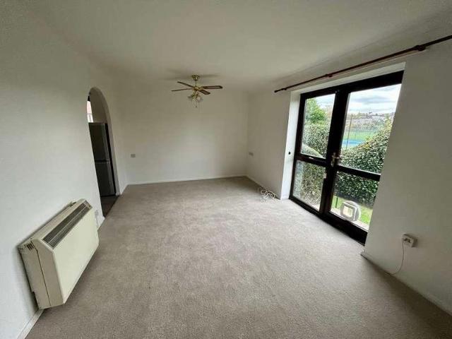 Flat for sale in Epping, Essex