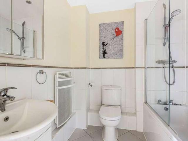 Flat for sale in Horsell, Woking