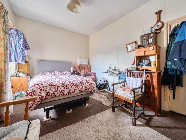 Flat for sale in Hay, Wales