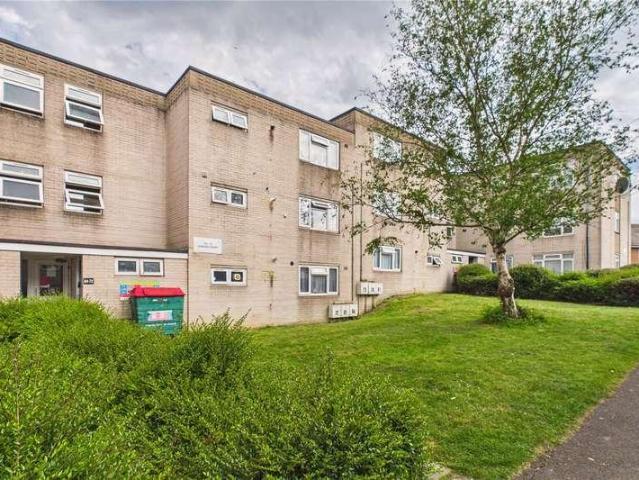 Flat for sale in Glynde, West Sussex
