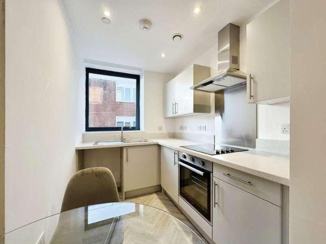 Flat for sale in Preston, Avenham