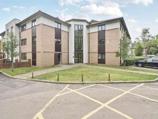 Flat for sale in Fareham, North Fareham