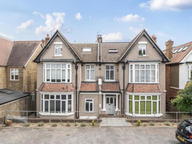 Flat for sale in London Borough of Lewisham, Greater London