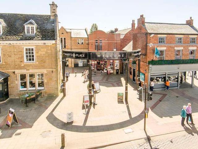 Flat for sale in Stanford On Avon, Leicestershire