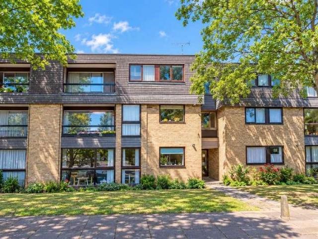Flat for sale in Old Wharf, City Of Leicester