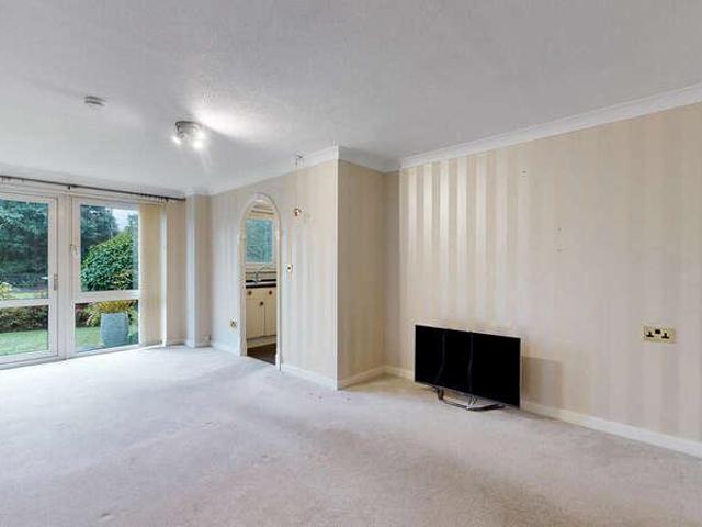 Flat for sale in South Mains, Milngavie