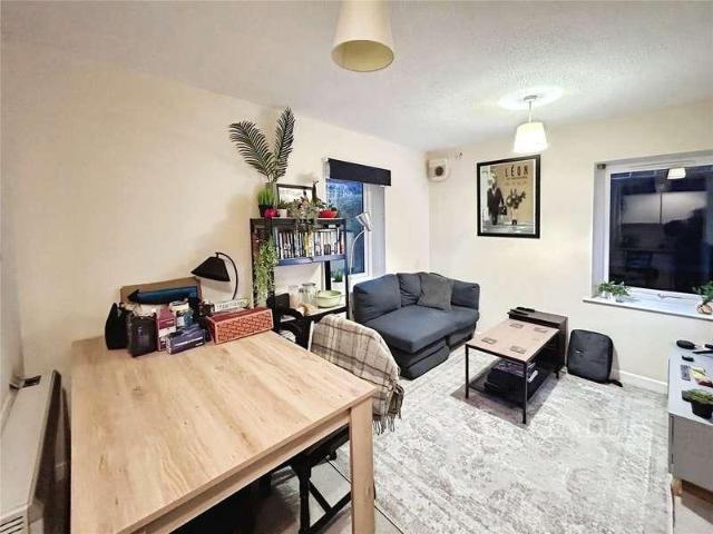 Flat for sale in Barbourne, Isle Of Man