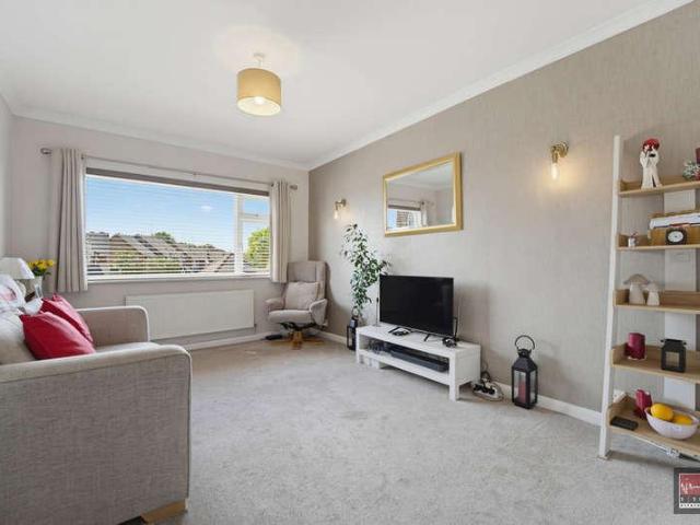 Flat for sale in Lower Halliford, Surrey