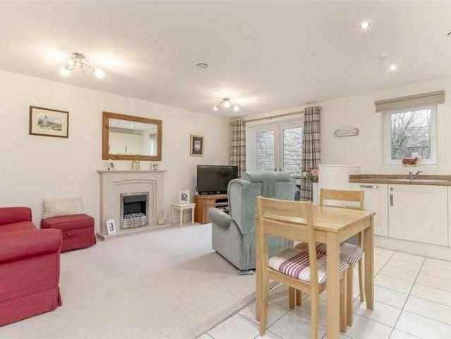 Flat for sale in Garnett Wharfe, Otley