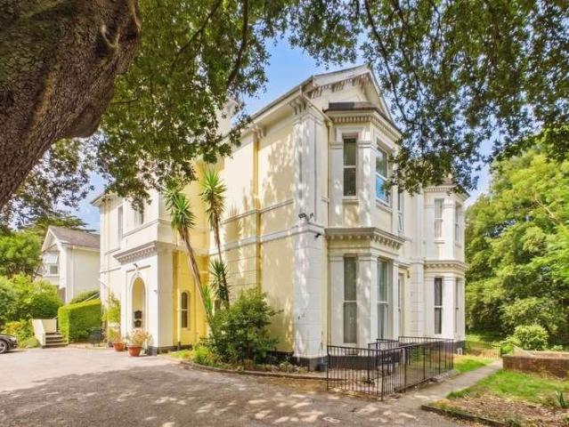 Flat for sale in Babbacombe