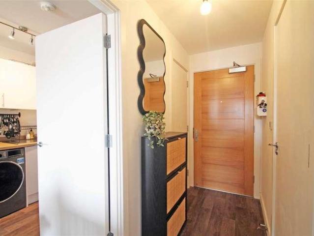 Flat for sale in Aldrington