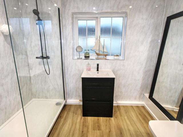 Flat for sale in St. Peter's, Tyne And Wear