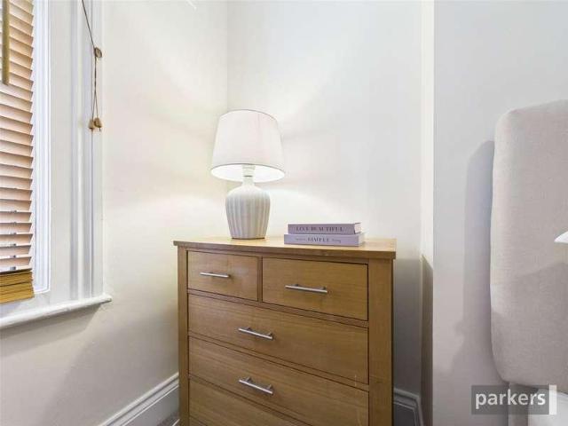 Flat for sale in Katesgrove, Reading