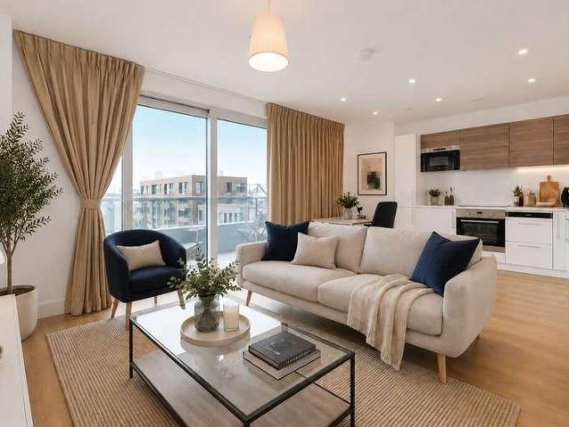 Flat for sale in Bromley-by-Bow, Bow