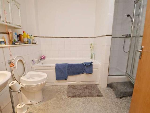 Flat for sale in Dodworth, South Yorkshire