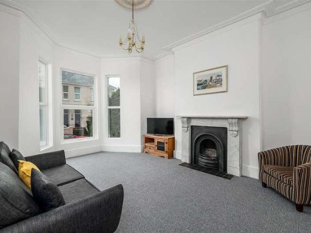 Flat for sale in Mount Wise