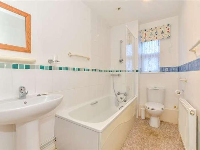 Flat for sale in Denmead, Hampshire