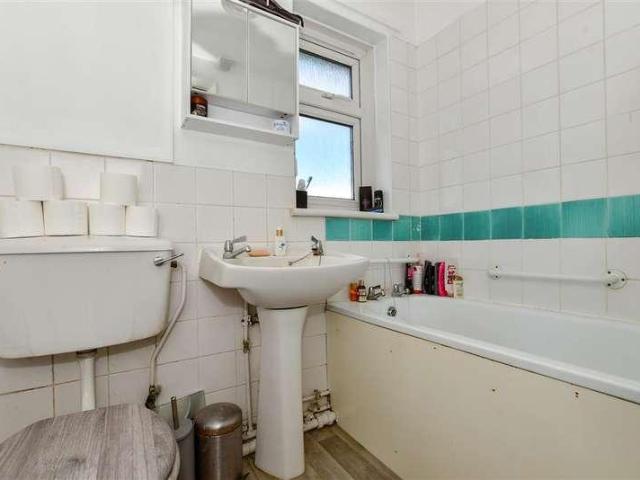 Flat for sale in Westgate-on-Sea, Acol